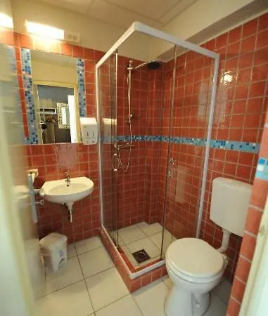 Guest house Panzio Tata