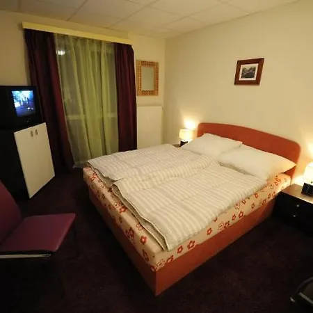 Guest house Panzio Tata